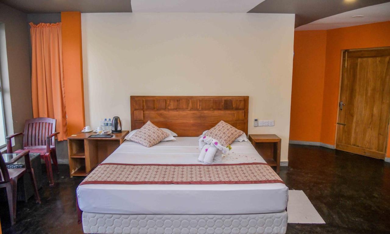 Ceylon Sea Hotel Tangalle Dış mekan fotoğraf